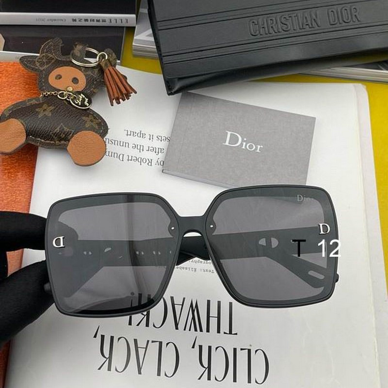 DIOR Sunglasses 637